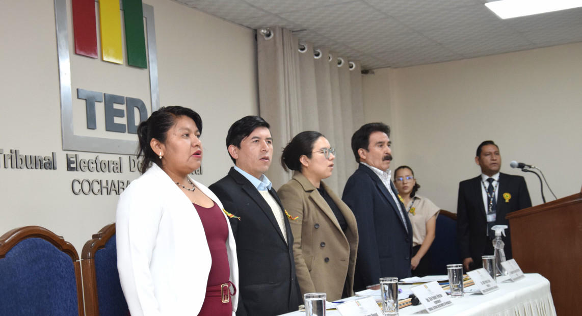 CBBA_CONMEMORABICEN_01