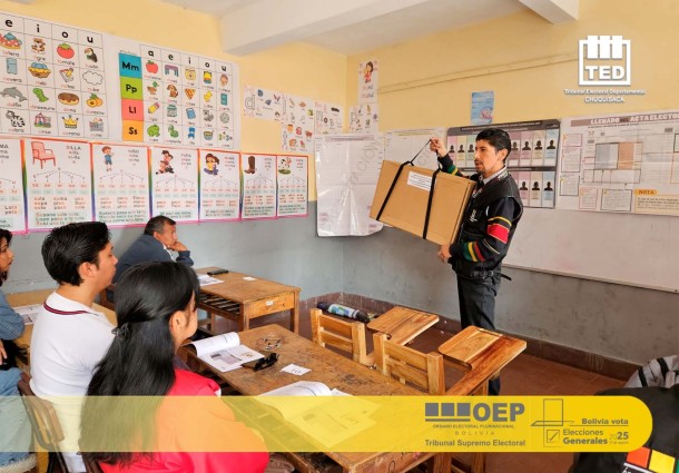 TED Chuquisaca capacita a juradas y jurados electorales rumbo a las Elecciones Generales 2025