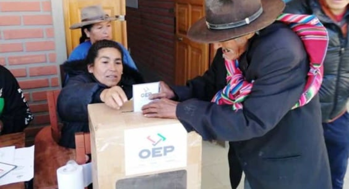 CH_MESASDESUFRAGIO_02