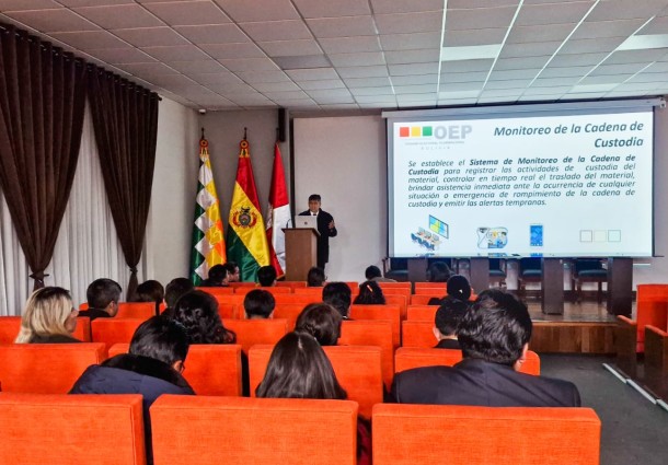 Fiscales del Ministerio Público reciben capacitación del TED Potosí para la jornada electoral