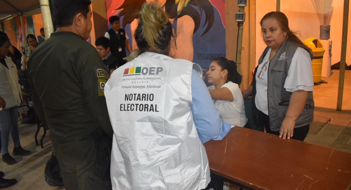 d4494cb4-3e65-4e3c-a1de-e40a65e00961