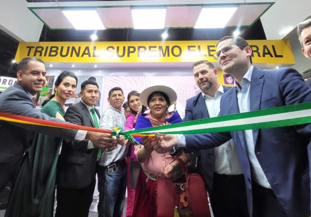 OEP inaugura estand en la Expocruz para promover el voto informado