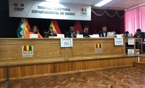 Oruro cierra cómputo en ocho horas y sin actas observadas