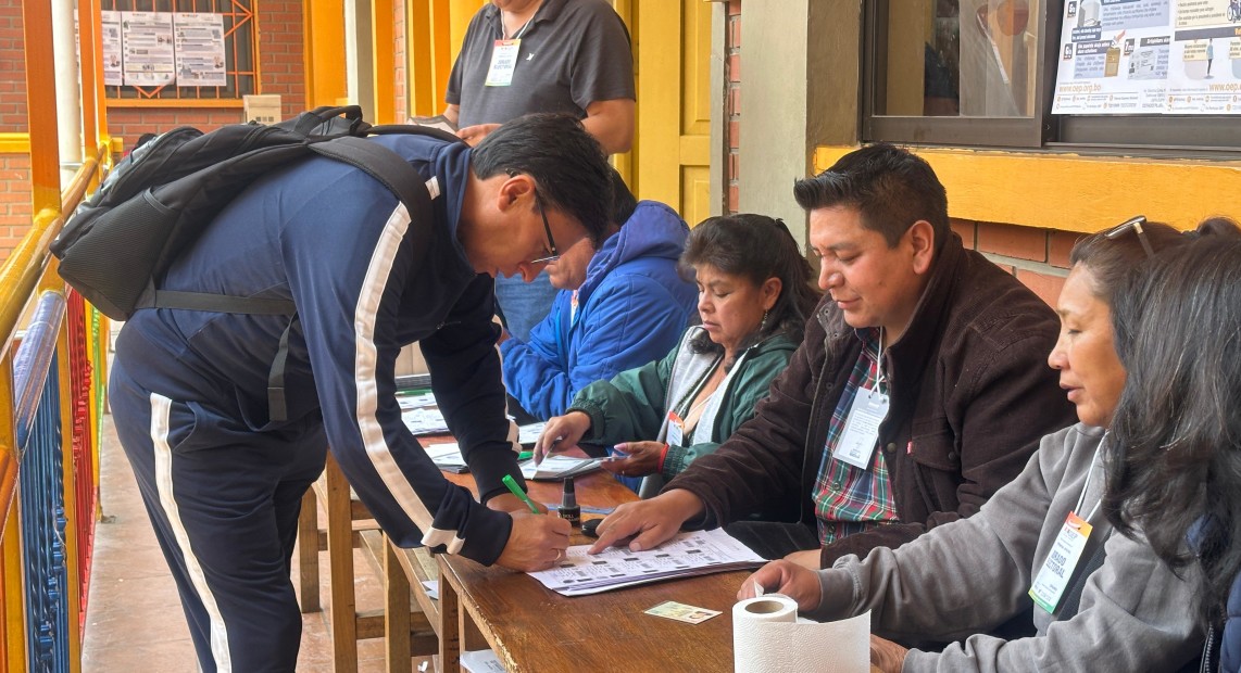 9c8af337-0163-47dd-ad41-3aa5b4f6bde1