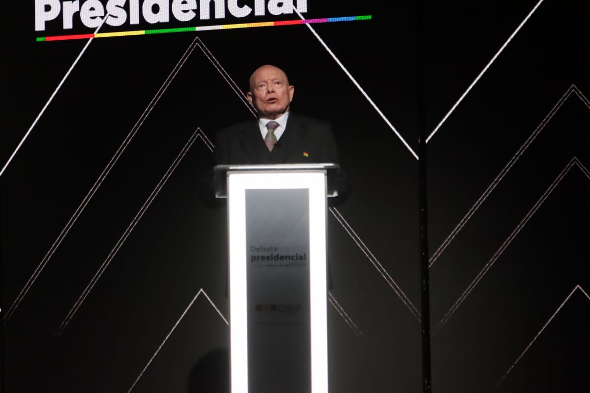 Imagen de WhatsApp 2025-10-12 a las 22.43.34_23f6541f