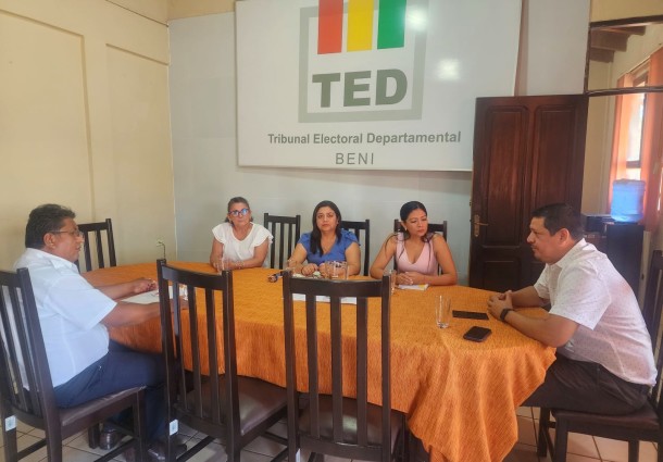 TED Beni coordina con Seduca uso de unidades educativas como recintos electorales