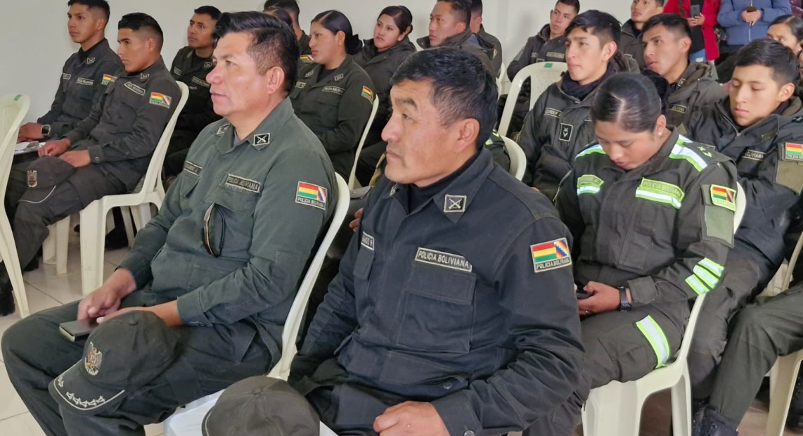 PT_CADEDNAPOLICIA_01