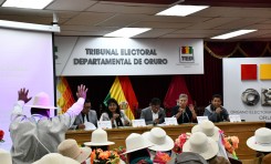 TED Oruro socializa normativa para la elección de asambleísta de la nación Uru