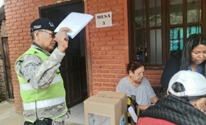 Santa Cruz: El TED supervisa elección de autoridades de cooperativa de agua potable en municipio La Guardia